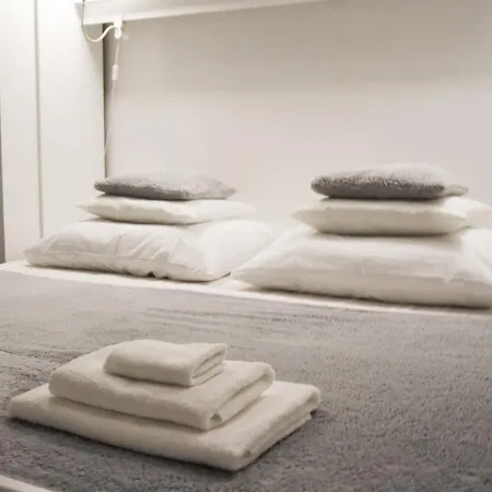Nona Apartman *