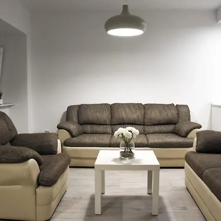 Nona Apartman